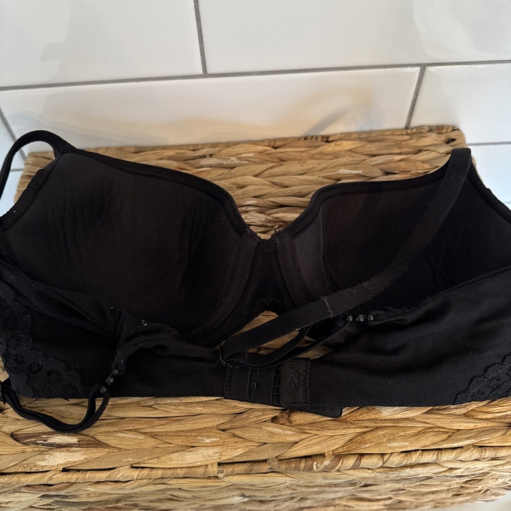 Victorias Secret 32D Black Body By Victoria Lined Demi Bra - Picture 3 of 4